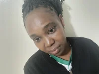 prettyEllaah's Offline XXX Chat