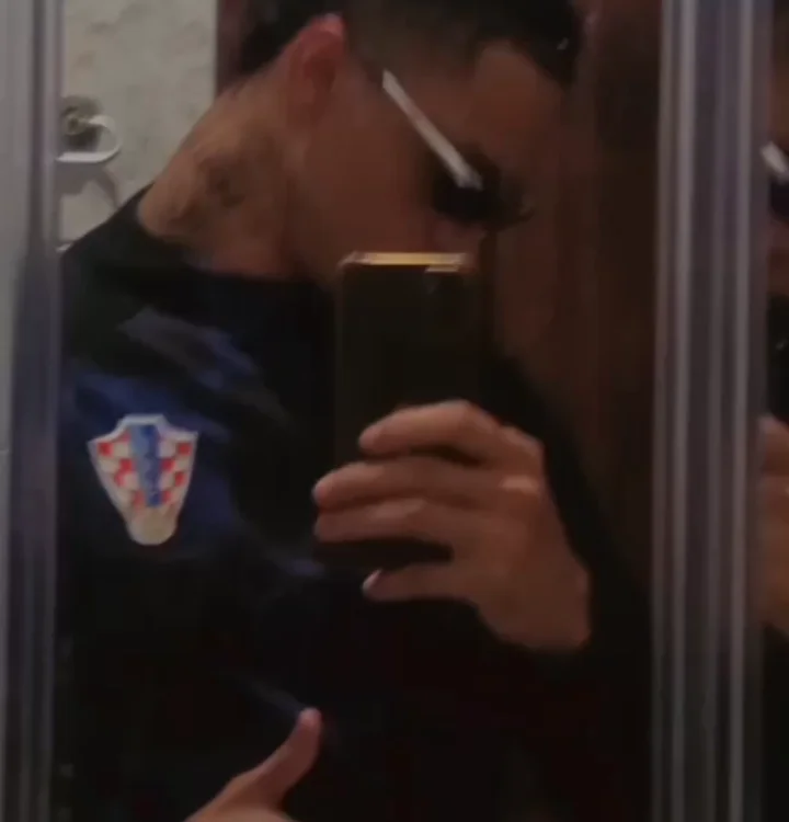 Carlos22ssssjn Offline XXX chat