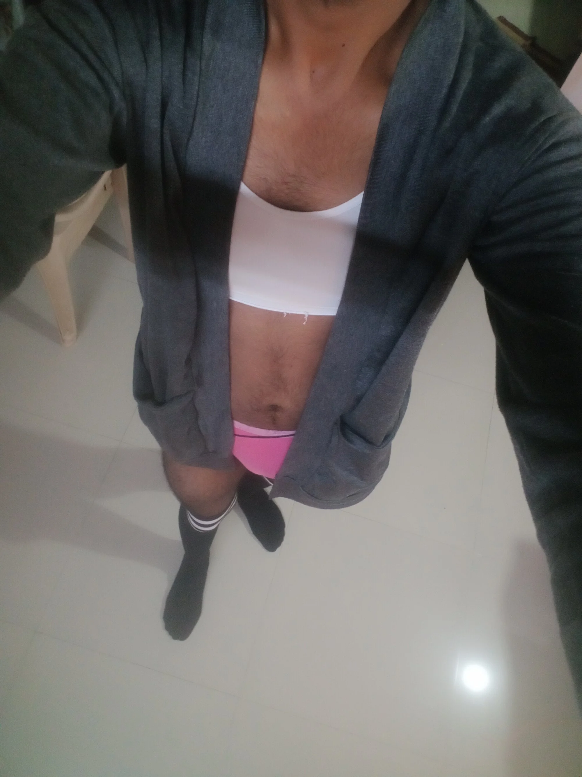 m_a_h_i live webcam