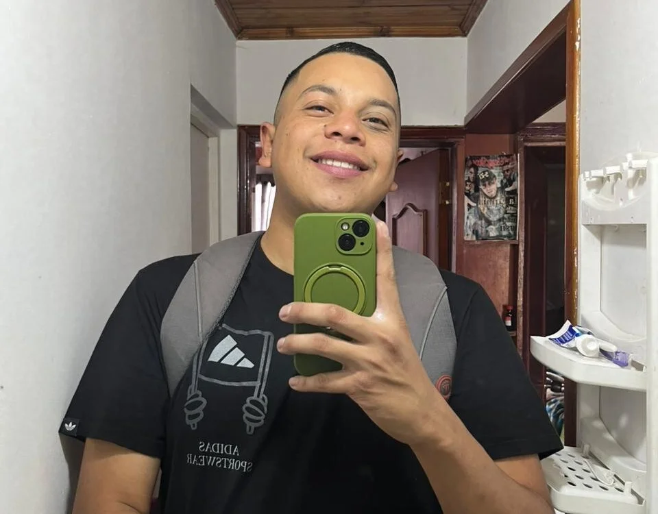 Jacson0420 Offline XXX Chat