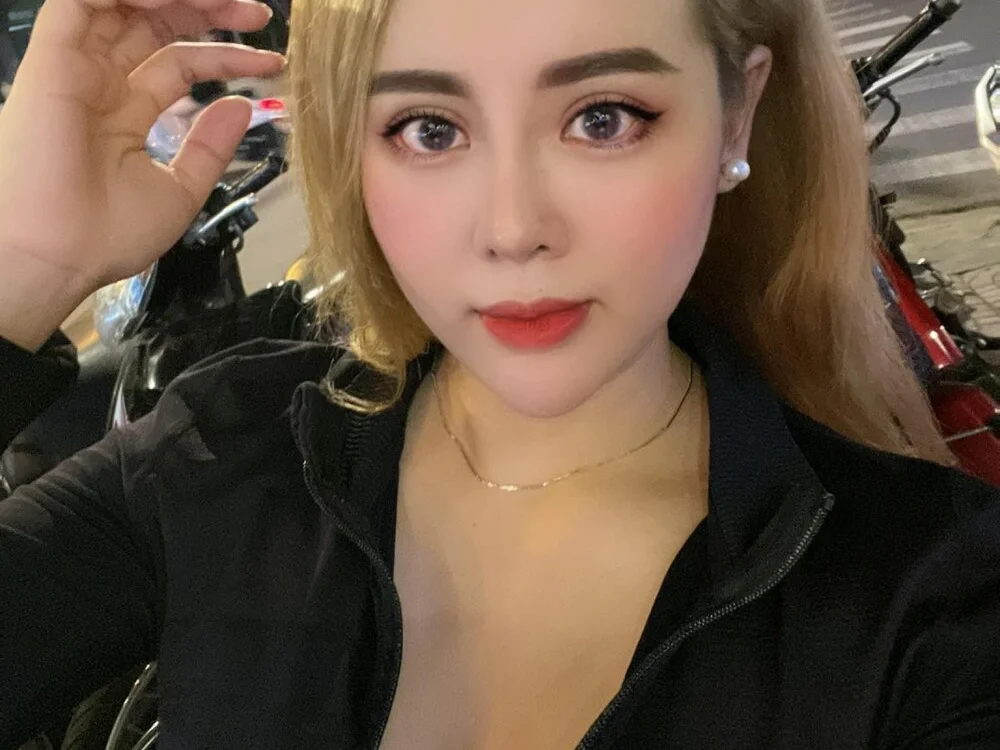 JunZii Chat XXX Ngoại tuyến