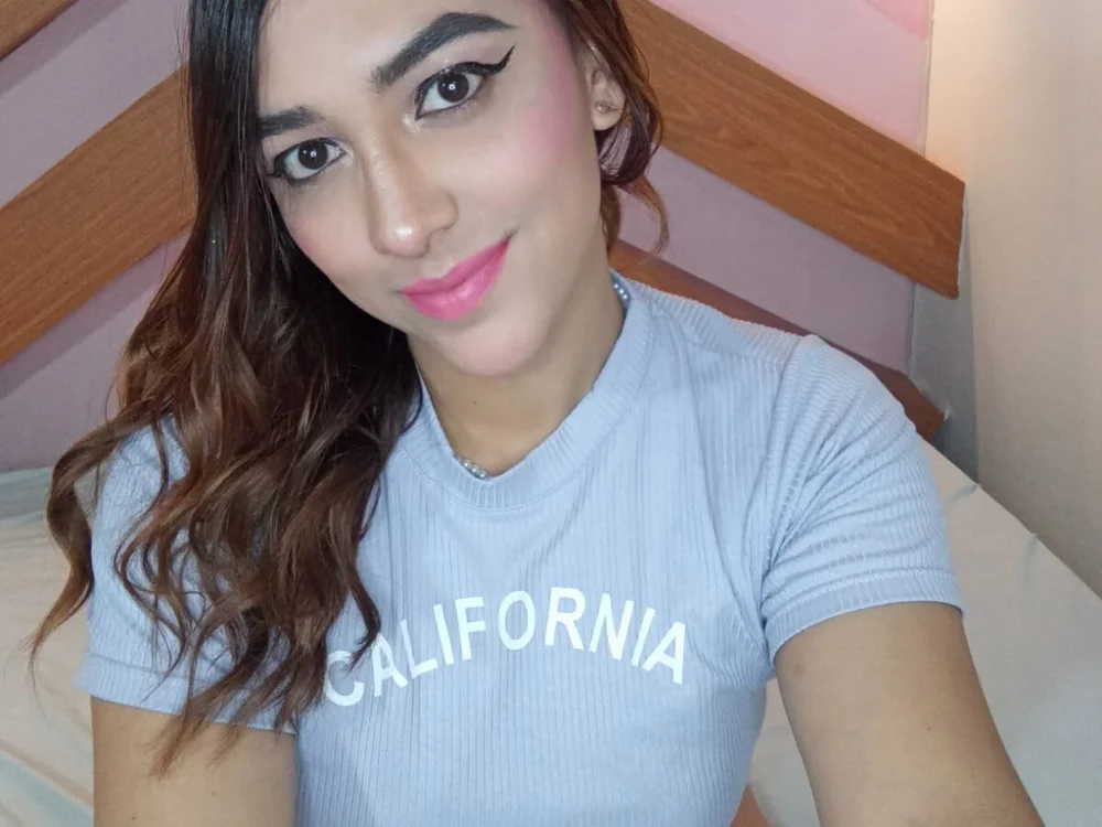 HollyRoy's Offline XXX Chat