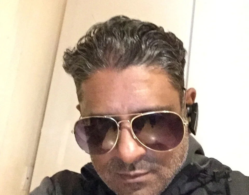 OnlineBossUK 離線 XXX 聊天