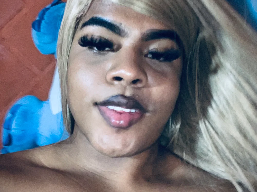 Chat +18 off-line de zoee_rose