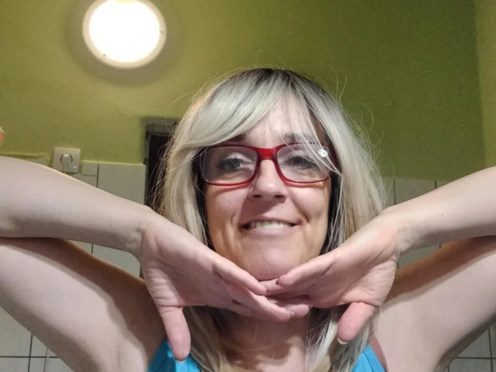 Lora85: συνομιλία ΧΧΧ εκτός σύνδεσης