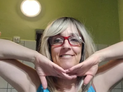 Lora85 - interactive toys mature