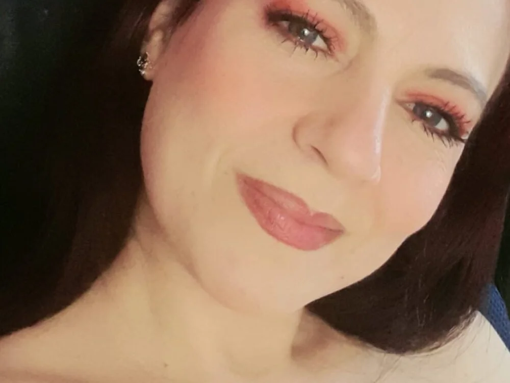 selena___milfn Offline XXX chat