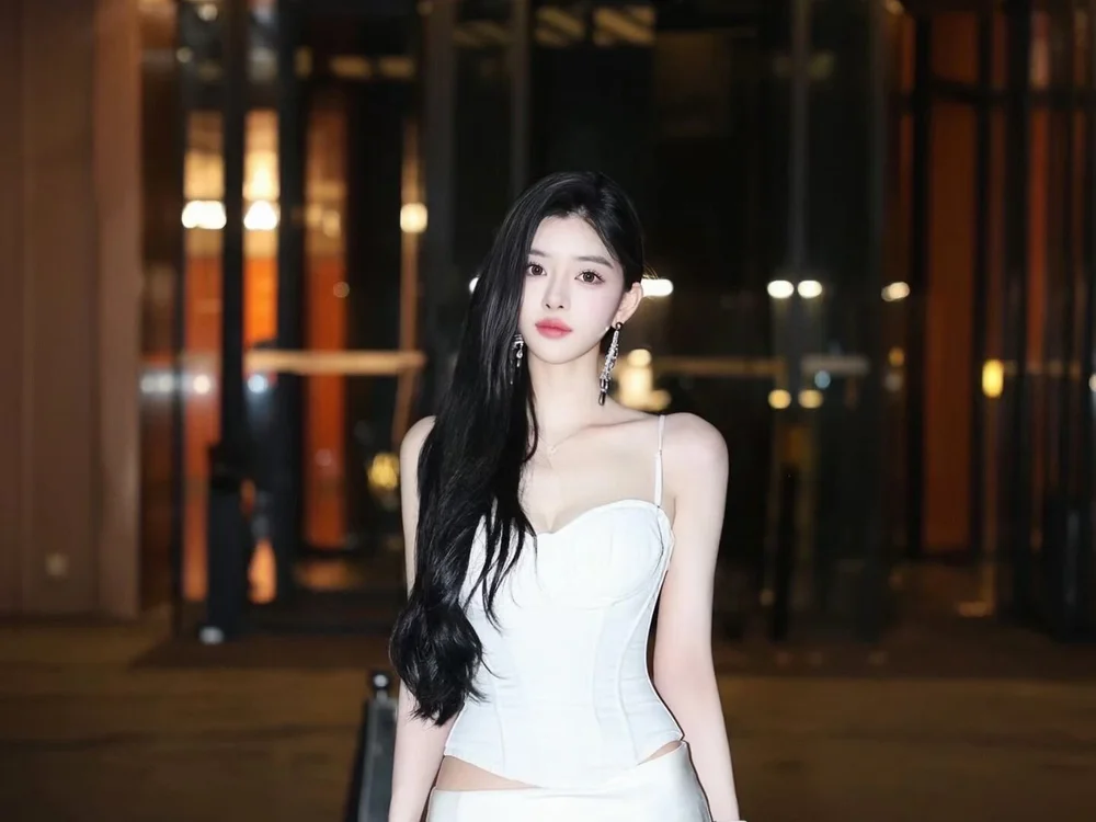Winnie-Love cover photo