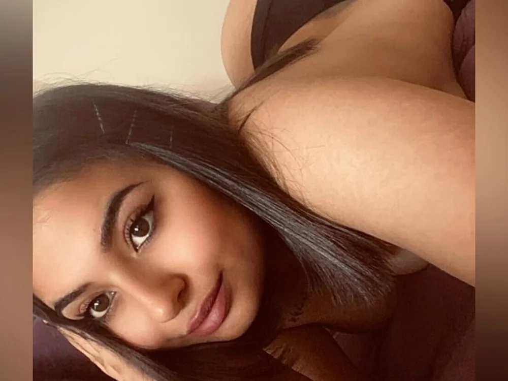 KiraMoonX Offline XXX-Chat