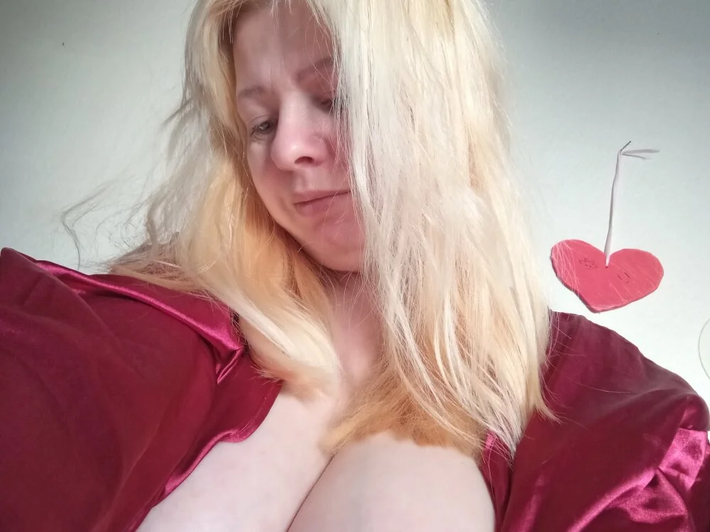 Czat XXX offline – Lauri_scherri