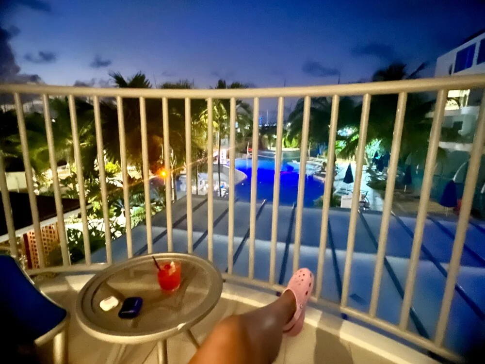 DivinnaMae offline XXX-chat