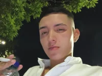 Model WhiteExtasyCum