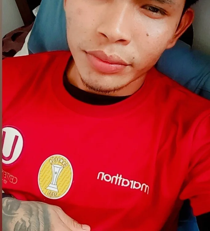 Elvisramirez24 離線 XXX 聊天