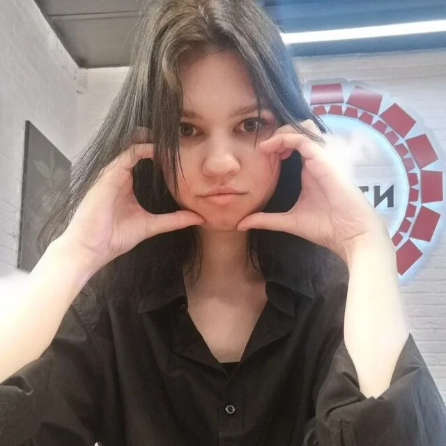 Offline chatovací místnost TinaLawrence