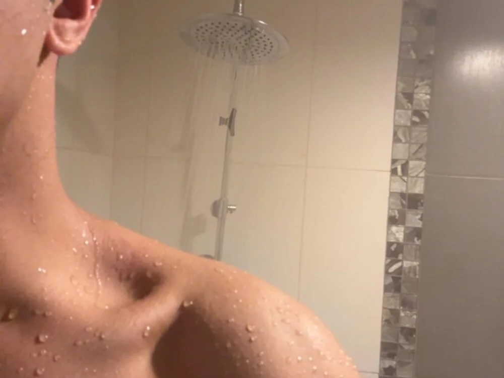 sameQ8n Offline XXX chat