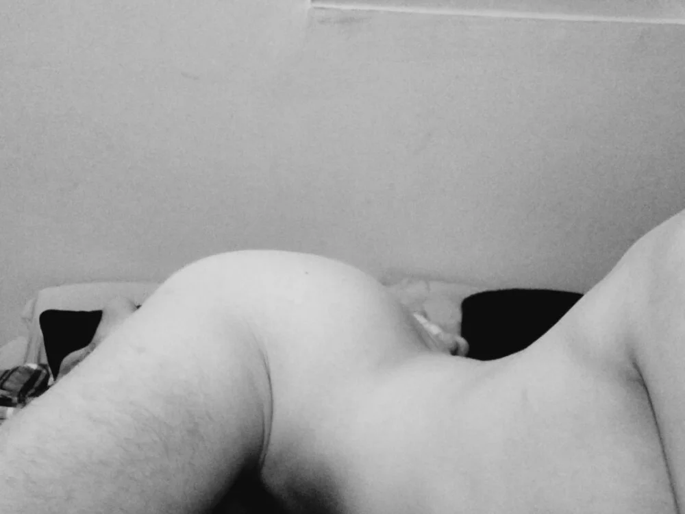 Brianah62's Offline XXX Chat