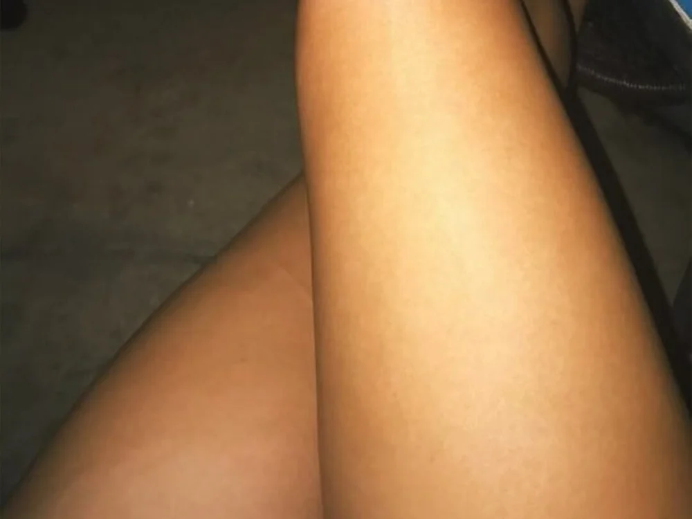 Sweet_candie25's Offline XXX Chat