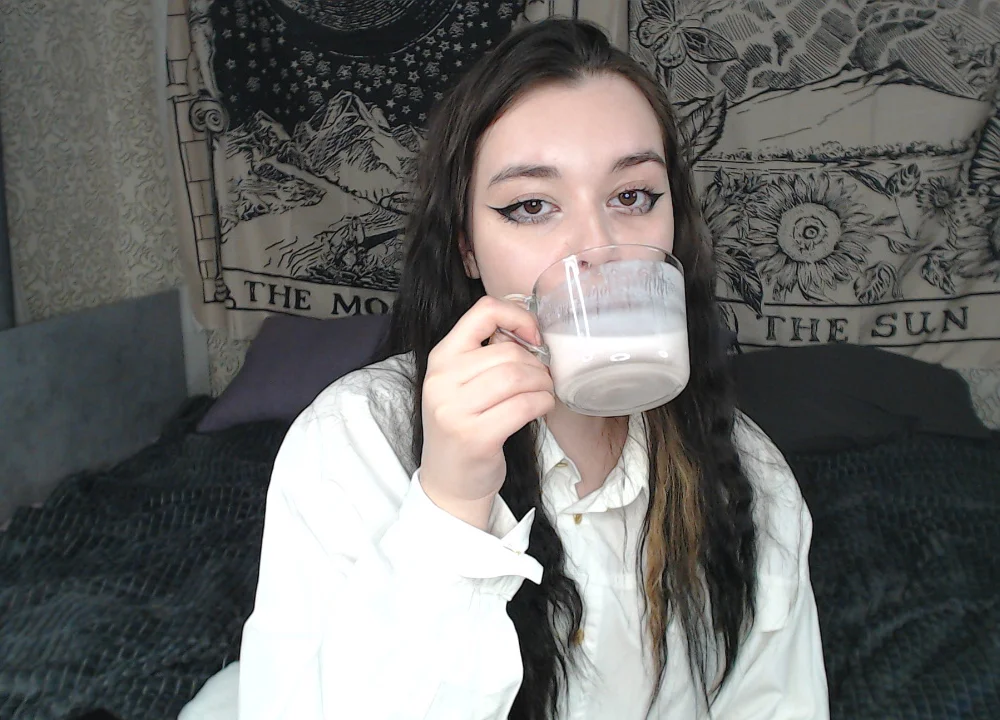 Offline chatovací místnost loonamorteas