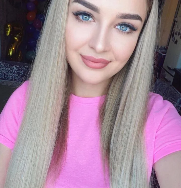 Devil_Elvie offline chatrum