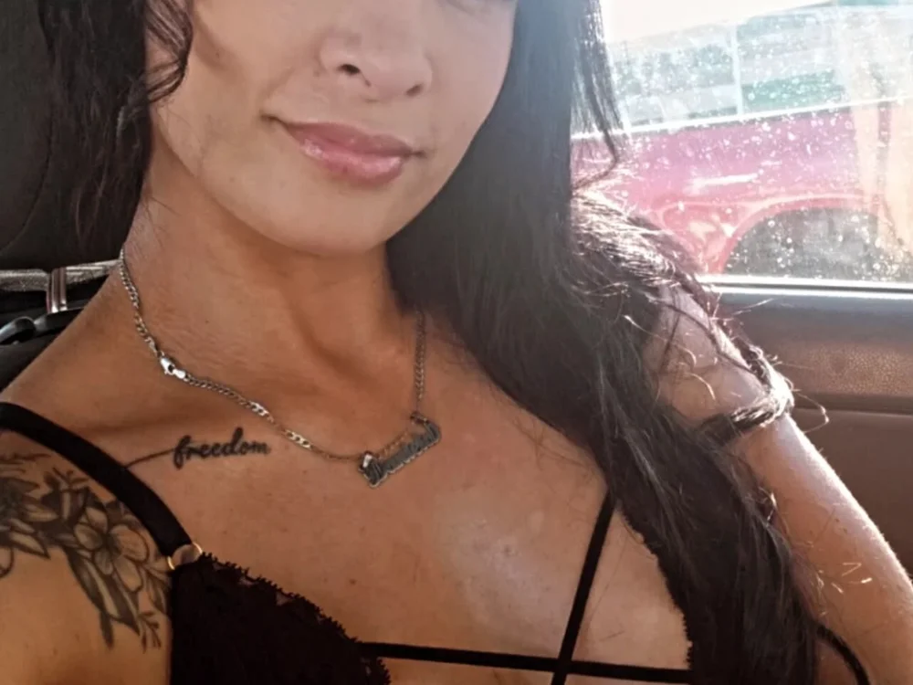 Samantha_Clark6のオフラインXXXチャット