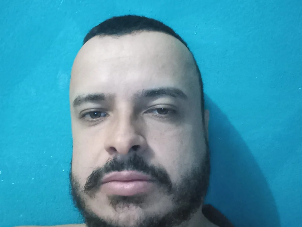 Thiago3499's Offline Chat Room