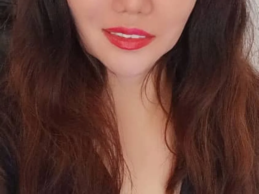 sakuradelreina's Offline XXX Chat