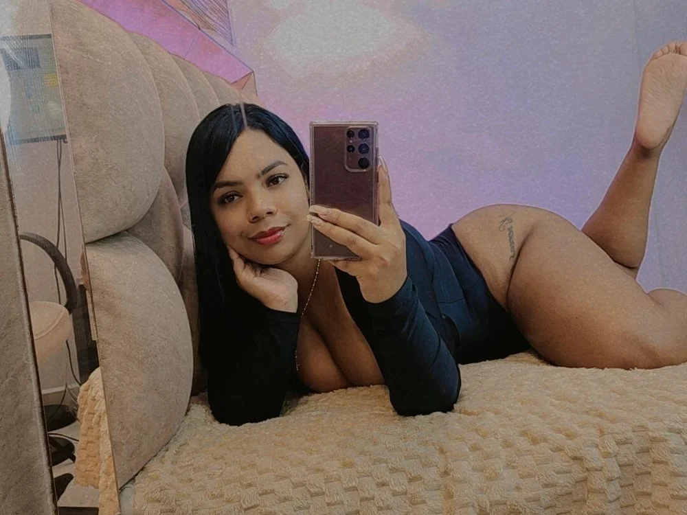 ashanti_shull 離線 XXX 聊天