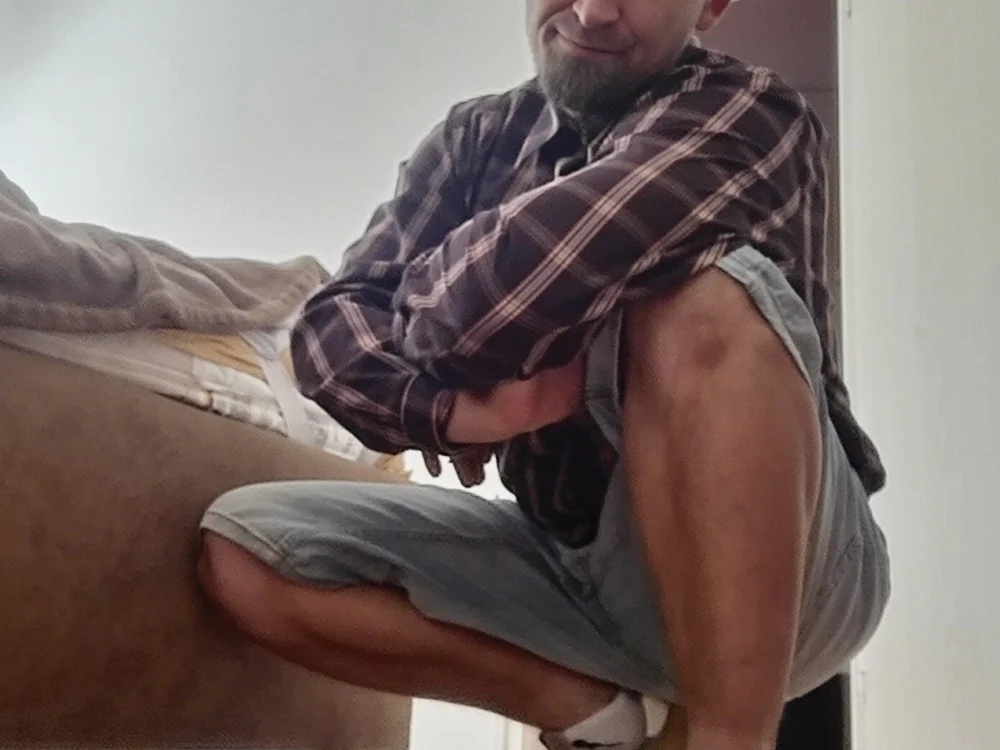 daviduhlig1n Offline XXX chat