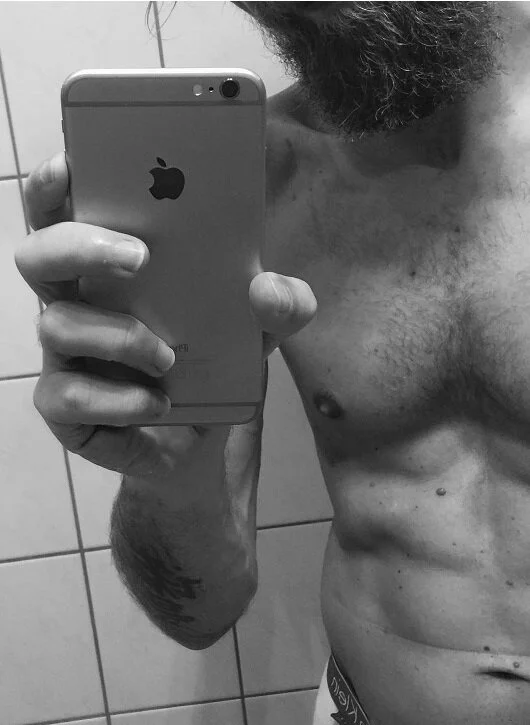 Mr_X1980 offline chatrum