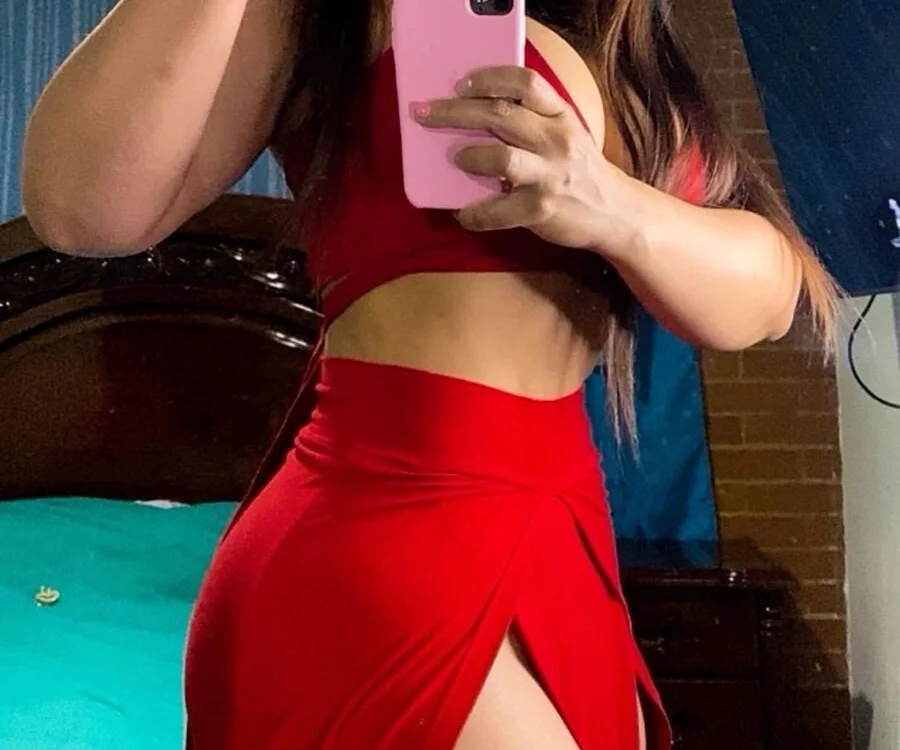 JoanBusty's Offline XXX Chat