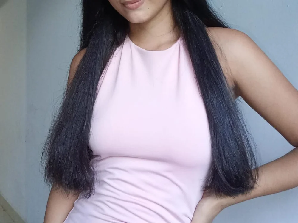 luly_dreams cam model