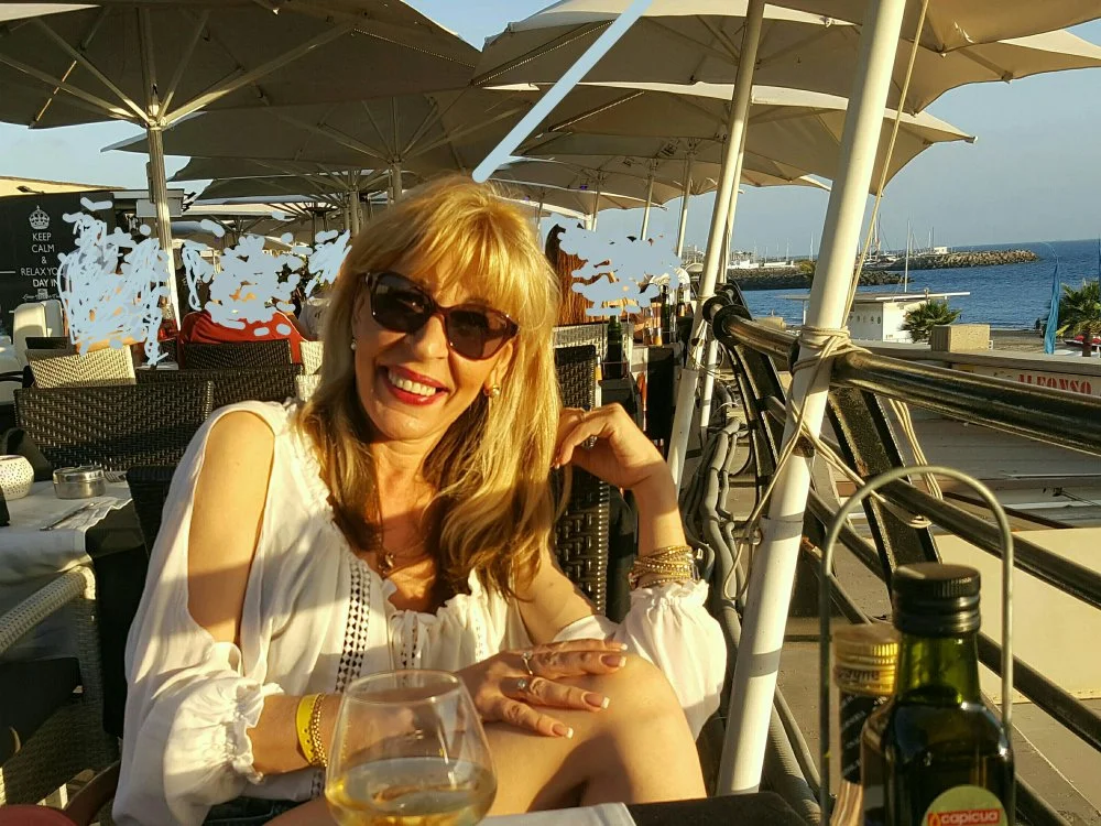 Chat +18 off-line de HornyMilf_555