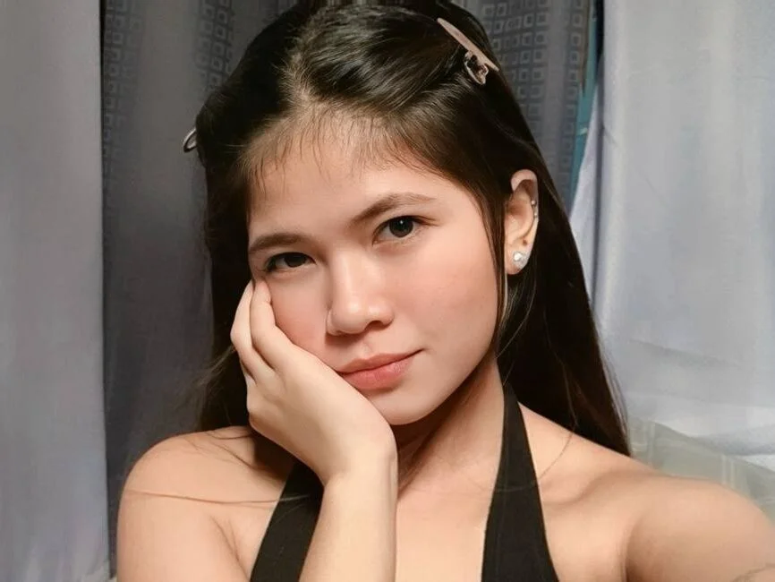 SarinaKrech Obrolan Langsung XXX