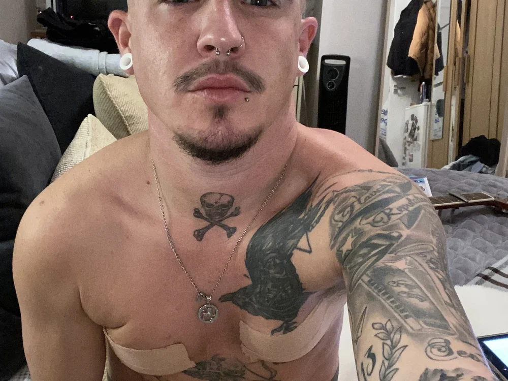 teddybearftm's Offline XXX Chat