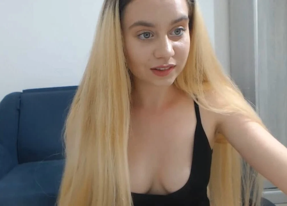 VIka_Cutee offline chatrum