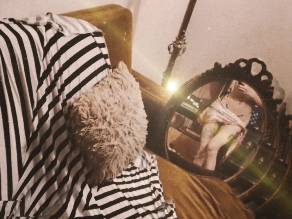 Sarina_xxx Chat XXX offline