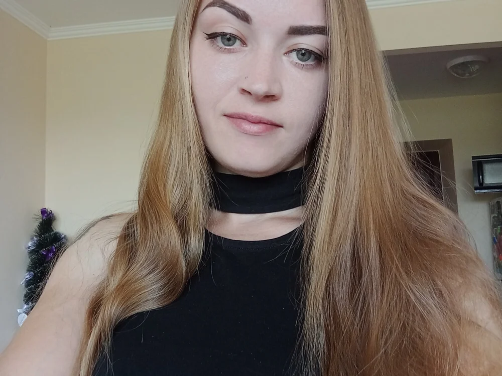Offline chatovací místnost AlinaCream