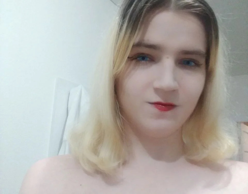 Fuxxie: офлайн-секс-чат