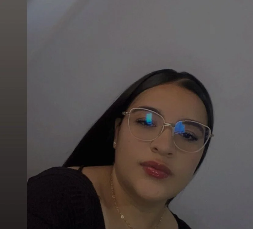 Offline XXX chat Emma_Colliins_