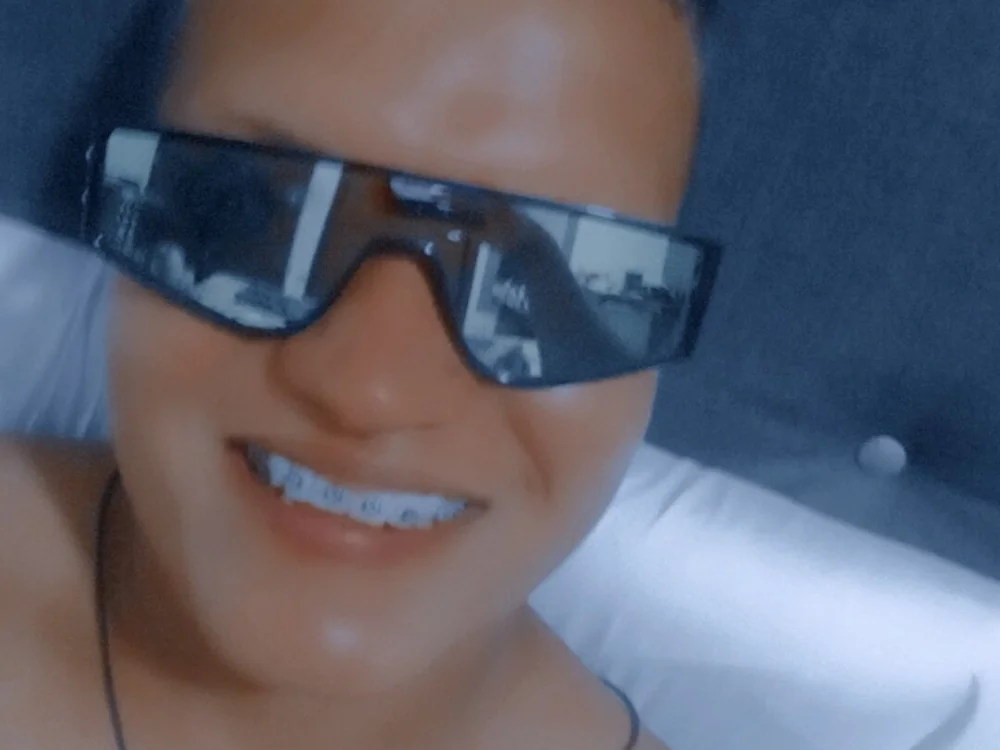 calderon33's Offline Chat Room