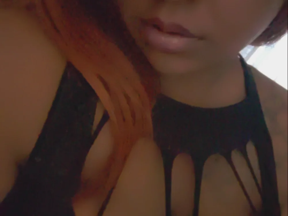 6lue6a6y69's Offline XXX Chat