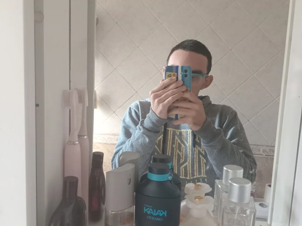 El_flaco_shadow's Offline Chat Room