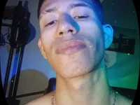dareck_18's webcam live show