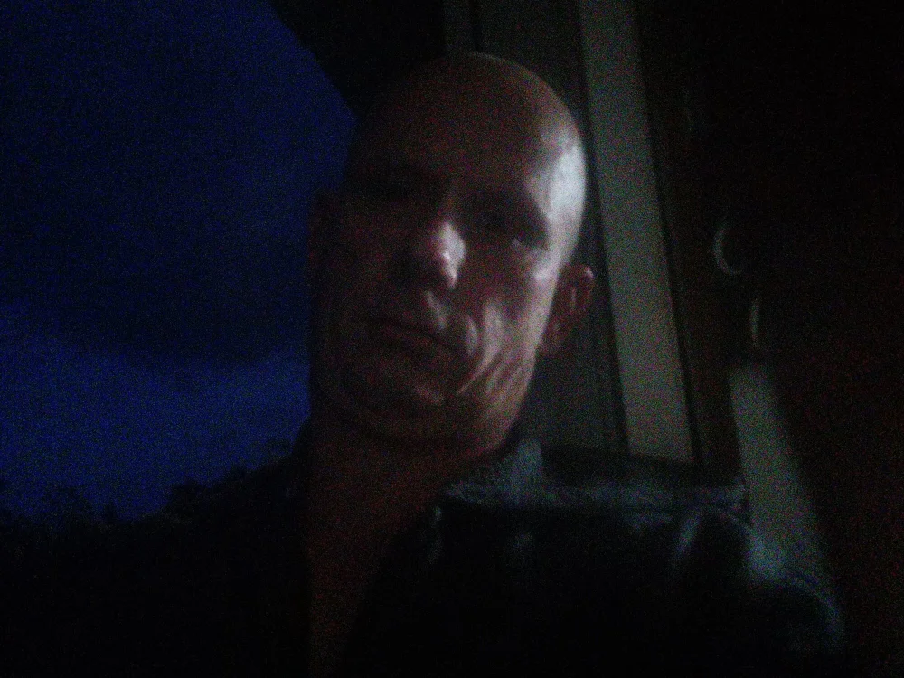 hard4unow5 Offline XXX Chat