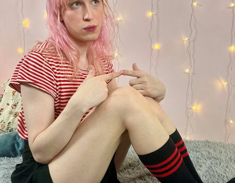 Lain_Davis' Offline XXX Chat