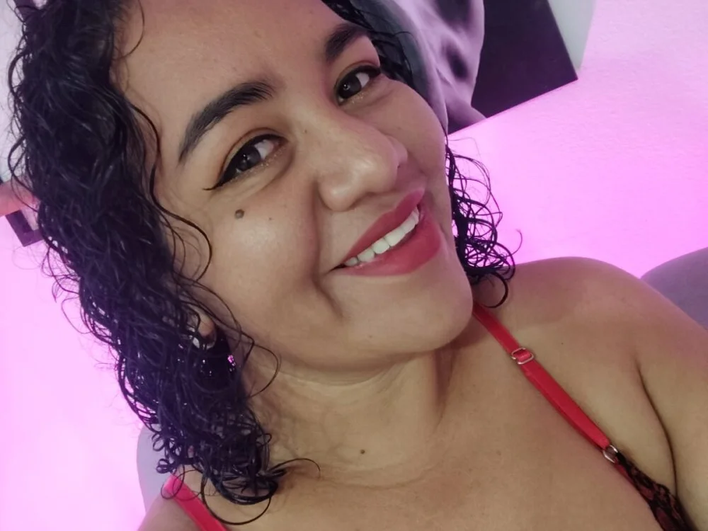 Delia_milff offline XXX-chat