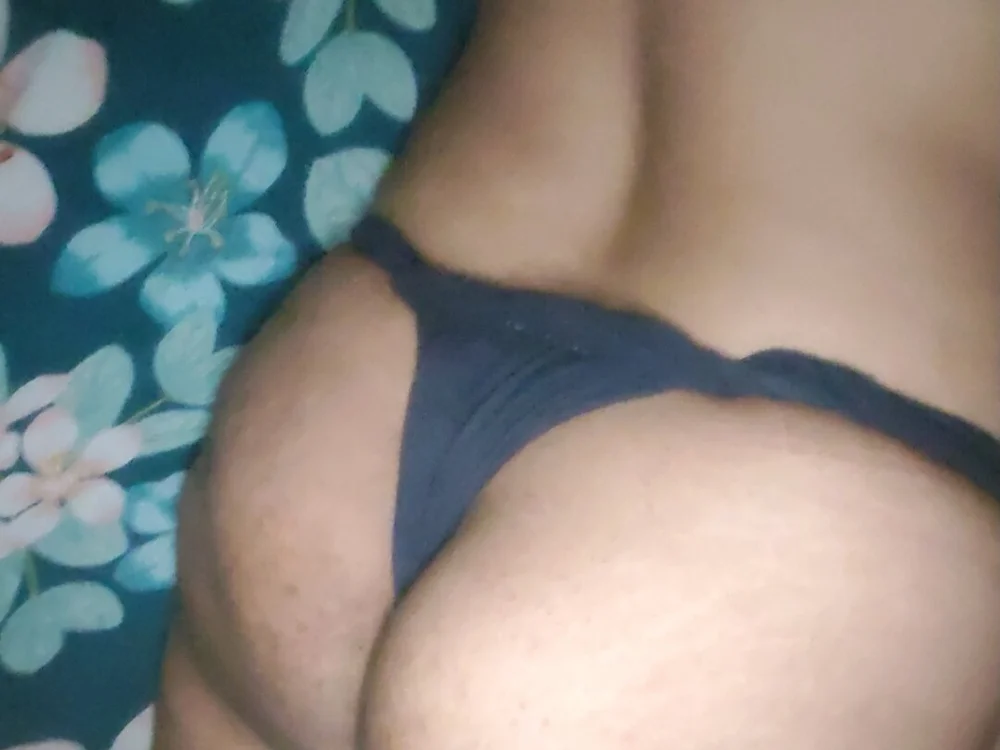 Bold_Riya's most recent online preview