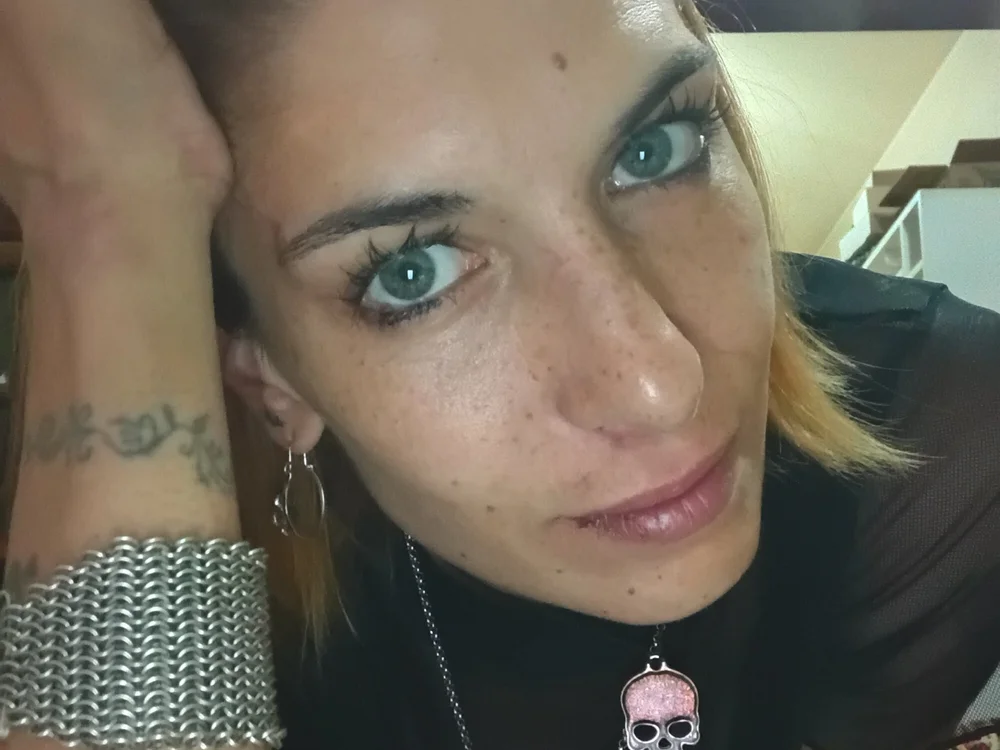 Rennbondyx's Offline XXX Chat