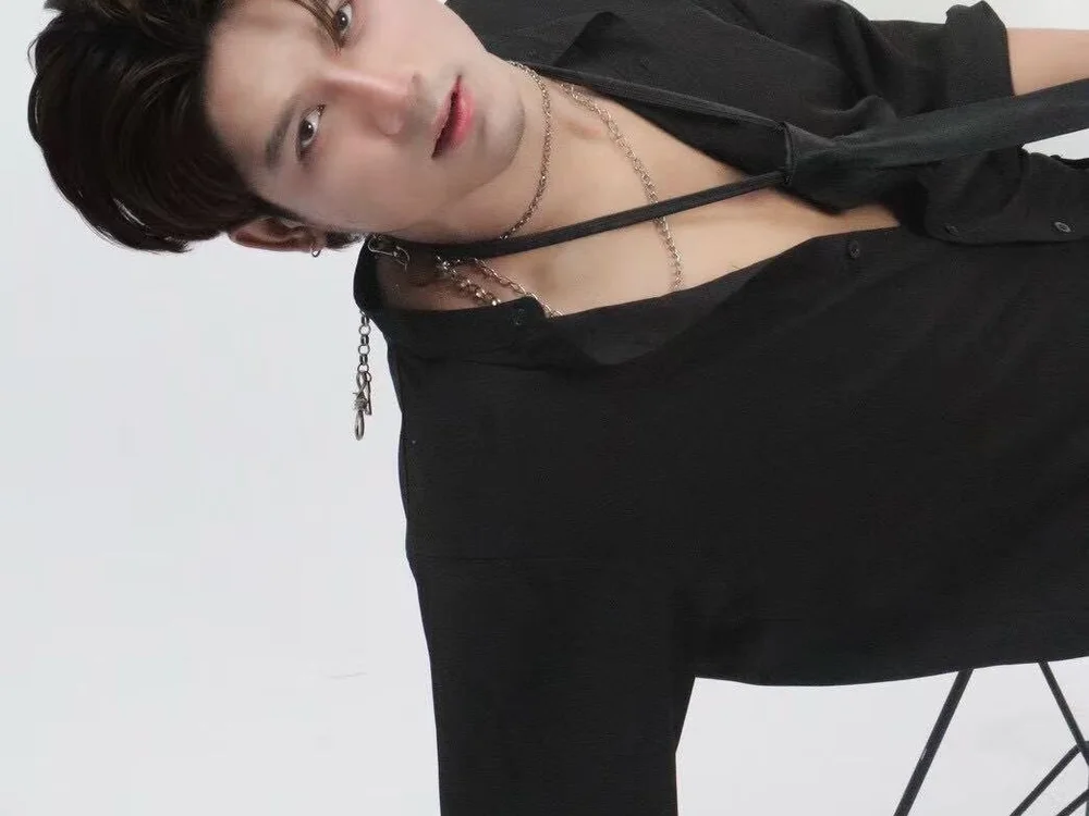 Apex-Girls Adlı Modelin Çevrimdışı XXX Sohbeti