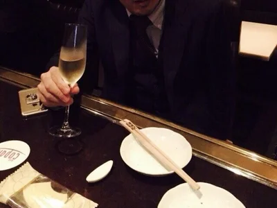 shingekino_tetsujin Offline XXX Chat